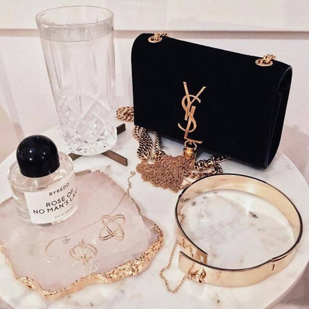 Meet your Posher, Glam